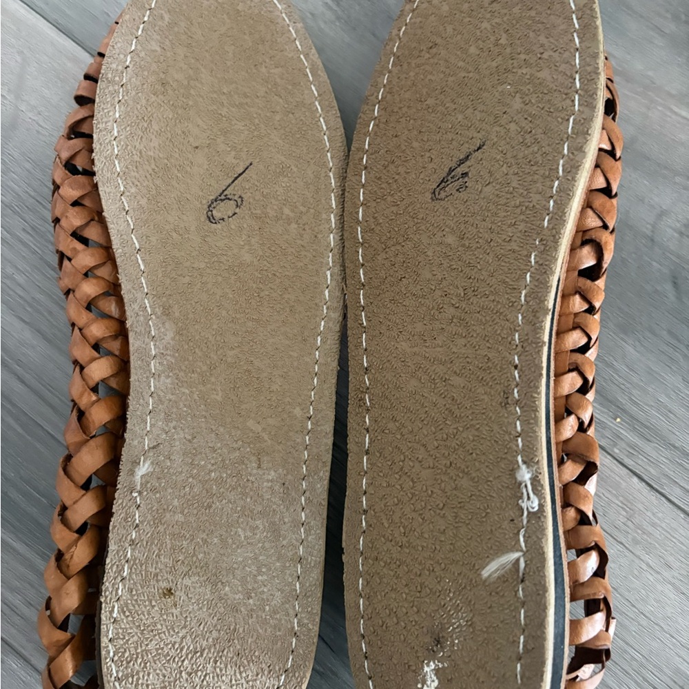 GALLITOS HANDCRAFTED WOMENS LEATHER HURACHE FLATS - Picture 5 of 6
